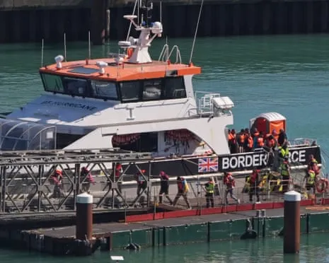 British Ministers Insist ‘One In, One Out’ Deal with France Goes Ahead Despite Court Injunction