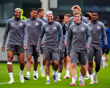 Howe Urges Magpies to Prove Their Status As Elite Competitors Against Barcelona