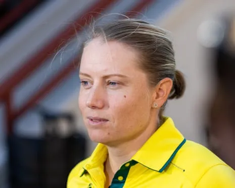 The Australian Women's Cricket Team Endures Unprecedented 102-Run Loss to India