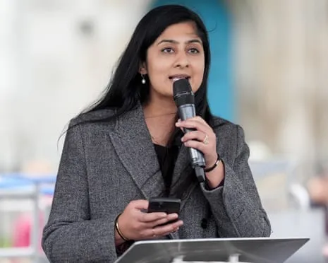 The Coventry South MP Consults Defamation Lawyers In the Wake of Row With Jeremy Corbyn Over Organization Membership System